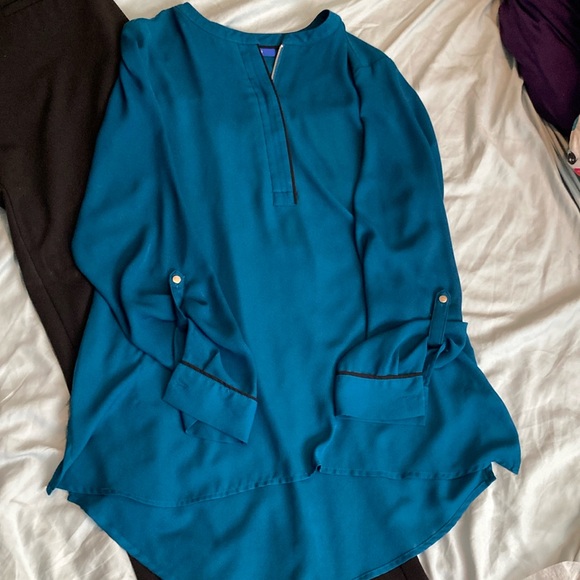 Teal Blouse with Zipper front and cuffed sleeves - Picture 2 of 6